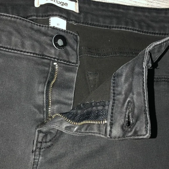 Refuge Skinny Jeans - Picture 7 of 9